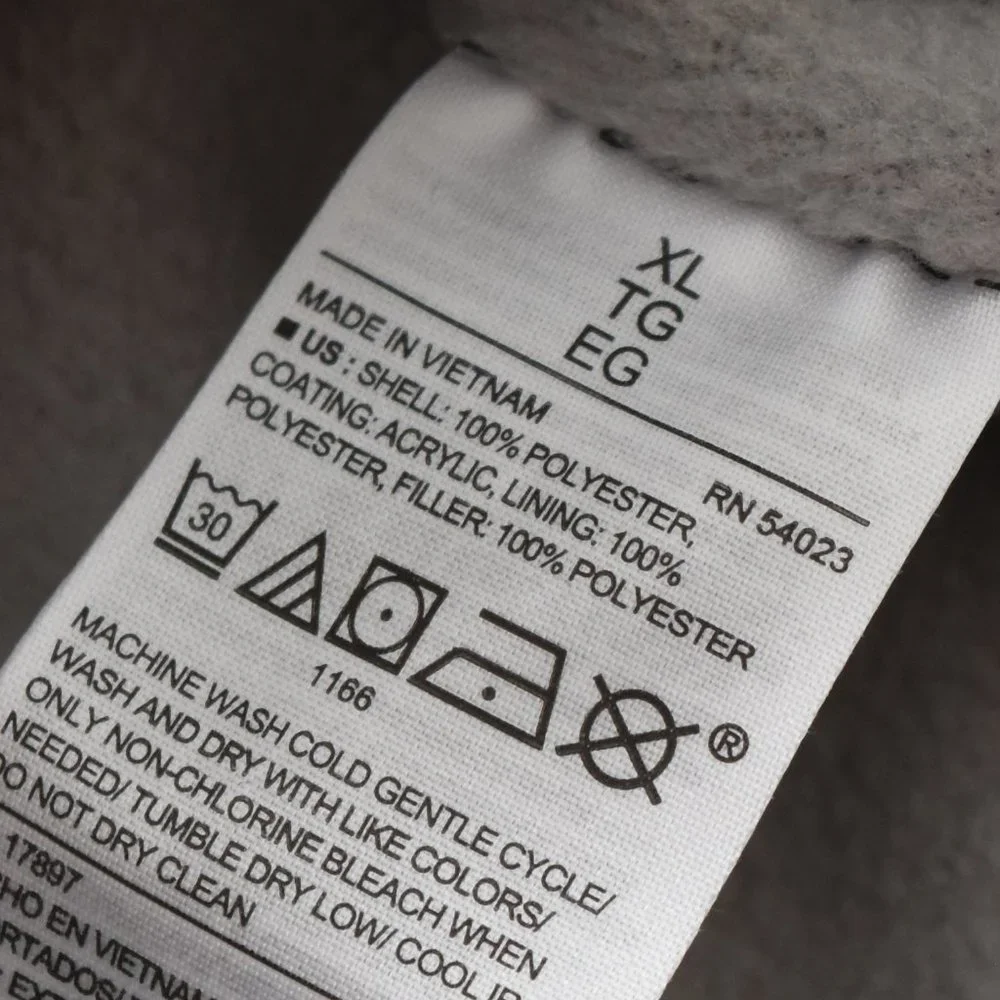 ✨ EUC Old Navy Zip Up Puff Vest XL - Picture 6 of 8